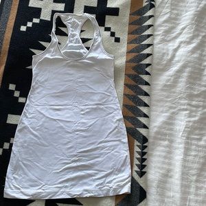 Lululemon white long razor bank tank
